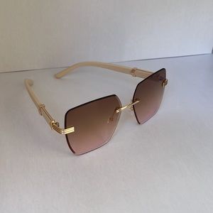 Sunglasses Color  Blush